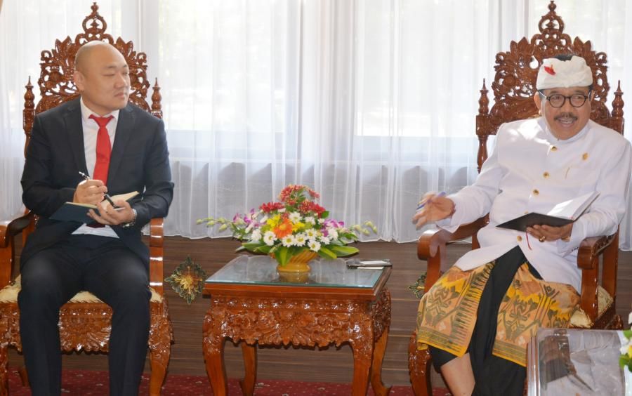 podiumnews.com-Wagub Cok Ace Dukung Pelaksanaan Bali Love International Marathon 